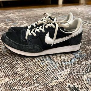 Nike black canvas/leather sneaker